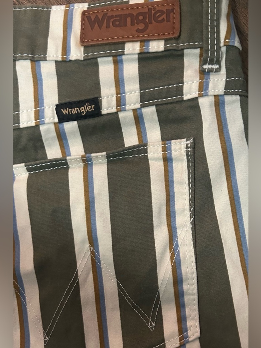 Wrangler Fierce Flare Striped Jeans Sz 10 - Picture 4 of 6